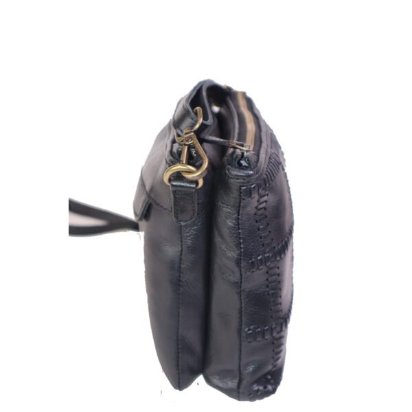 TK-677-Black