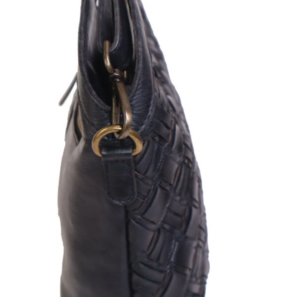 TK-581-Black