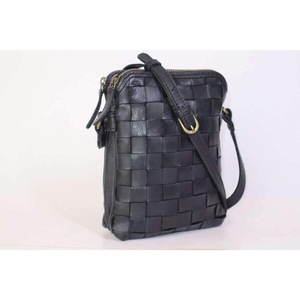 TK-646-Black