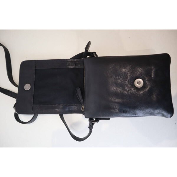OT-08 - BLACK